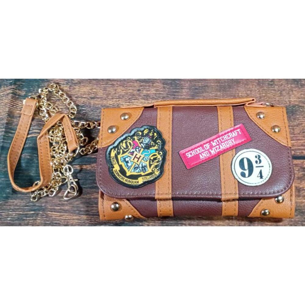 Harry Potter Themed Crossbody Wallet with Chain Strap‎